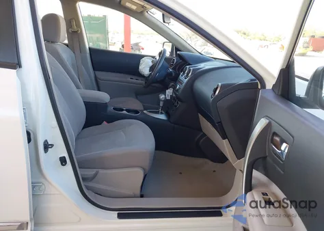 2013 Nissan Rogue S z USA, uszkodzony, nr VIN JN8AS5MT2DW000797